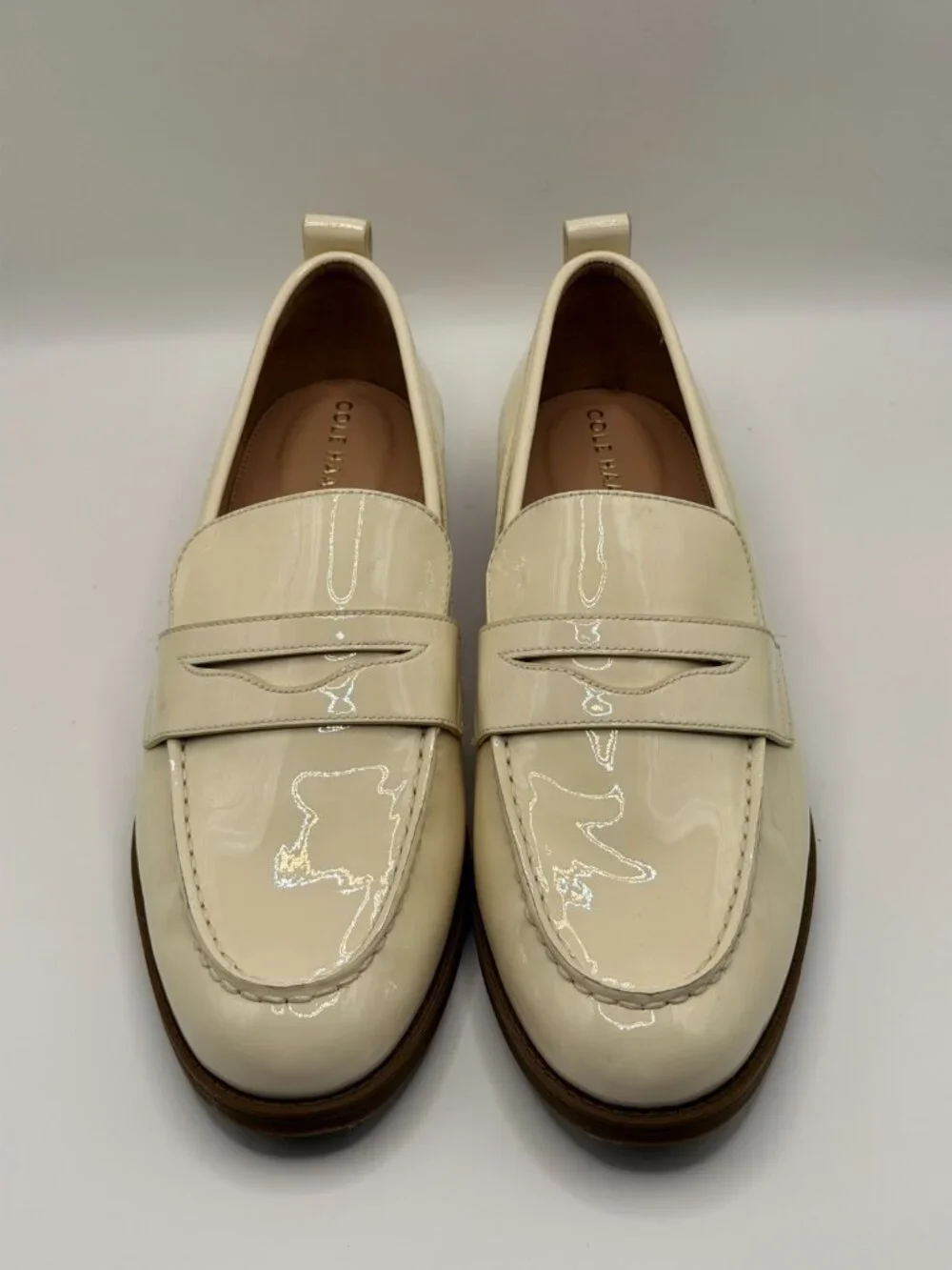 Cole Haan Women's Stassi Ivory Penny Loafer Sz 9 B